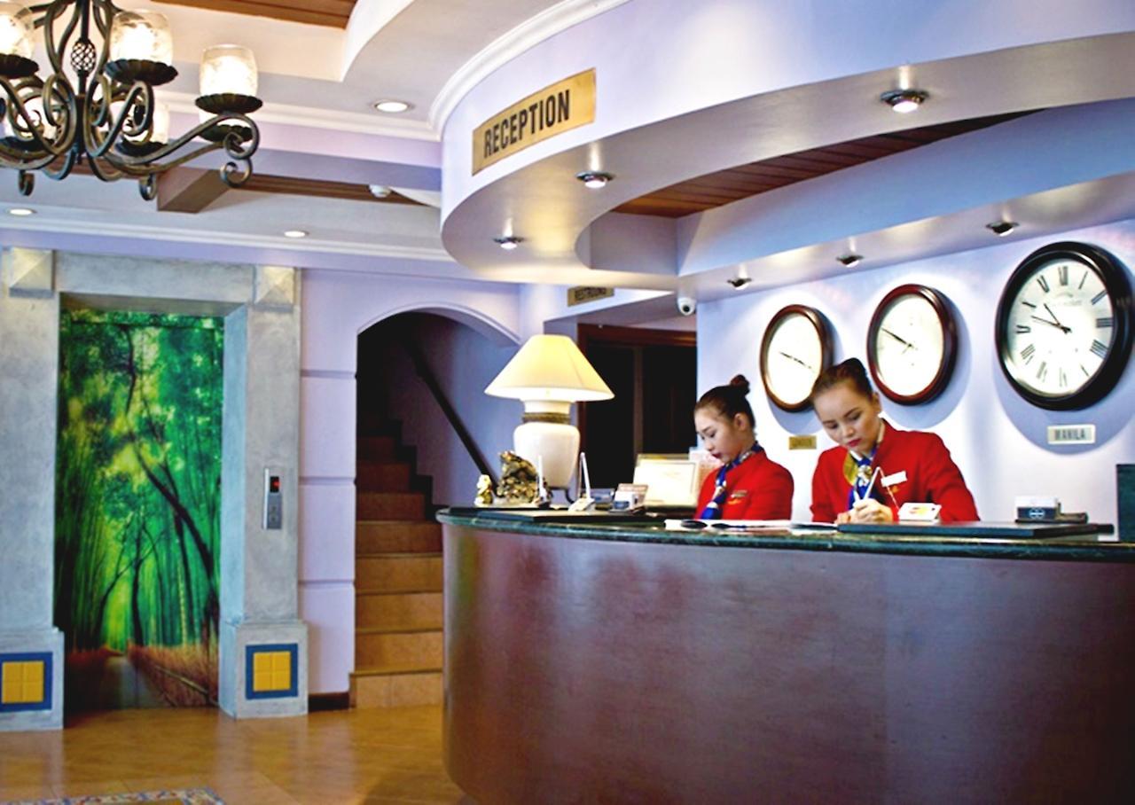 Royal Bellagio Hotel Makati City Bagian luar foto